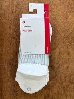 Lululemon power stride socks 3 pack large white